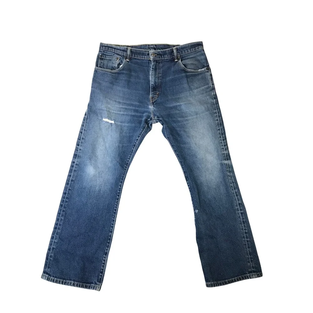 Levis these levi